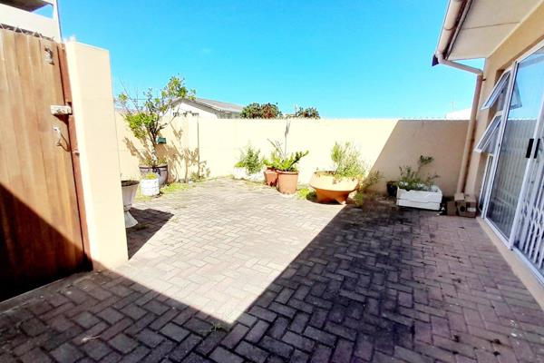 3 Bedroom Property for Sale in Quigney Eastern Cape